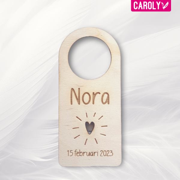 Houten deurhanger hartje met naam