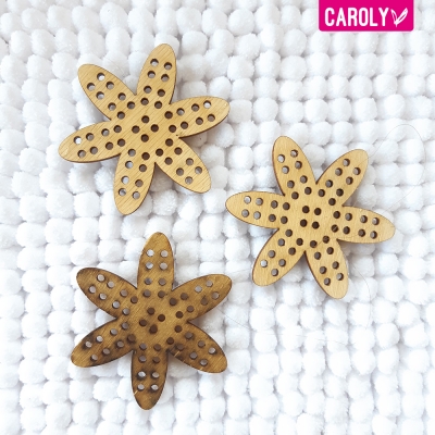 Setje van 3 houten bloemen