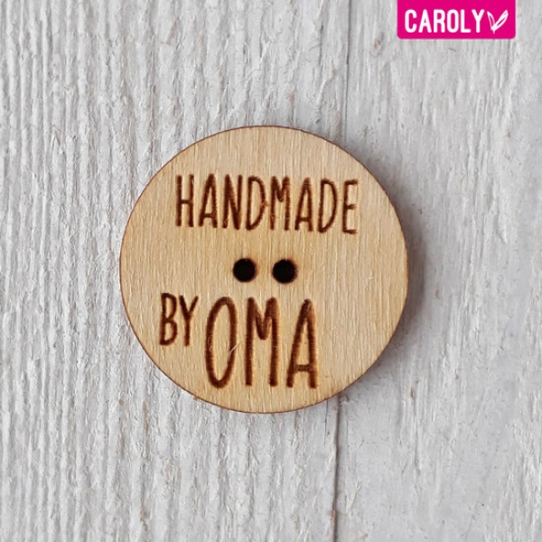 Houten knoop "handmade by oma"
