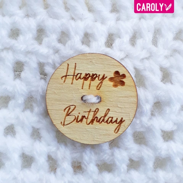 Houten knoop "happy birthday" bloem