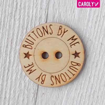 Houten knoop met naam of eigen tekst 20mm