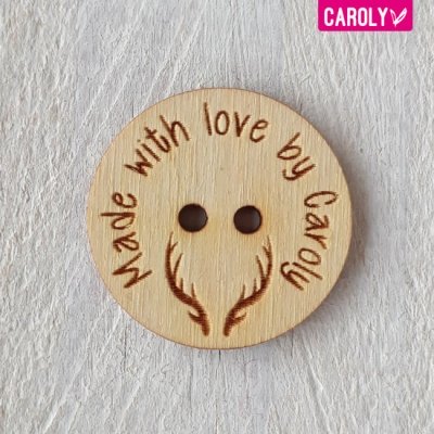 Houten knoop met naam of eigen tekst - gewei