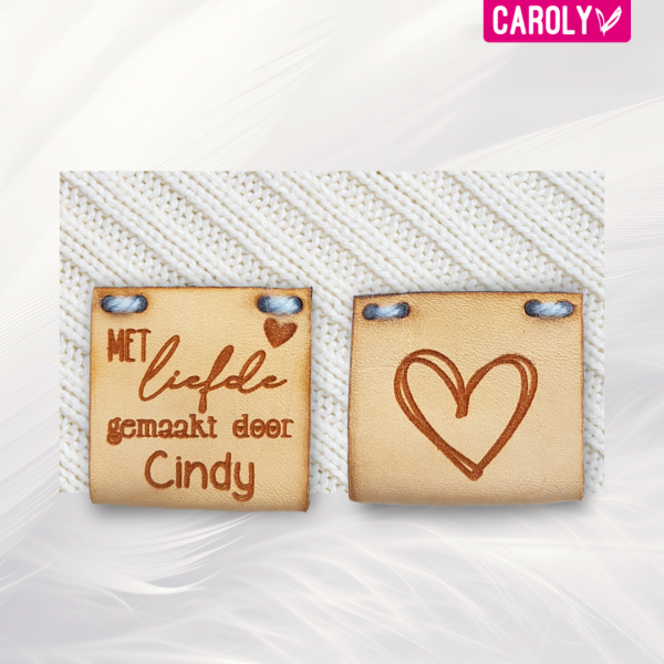 Leren label "met liefde gemaakt door" met naam 30x65mm onderkant